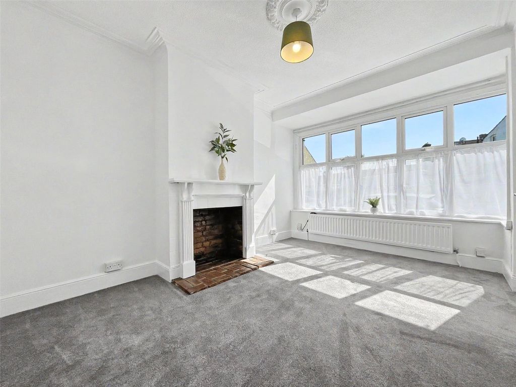 Property photo 3 of 16 Picture No. 07