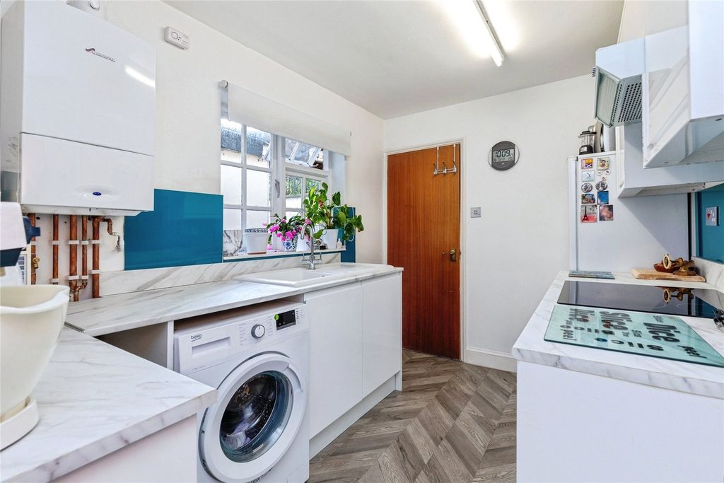 Property photo 2 of 10 Picture No. 02