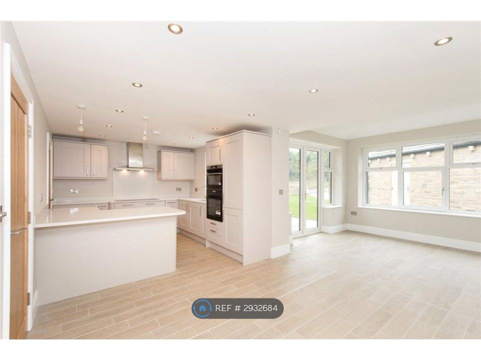 Property photo 2 of 20 Open Plan Kitchen/Dining