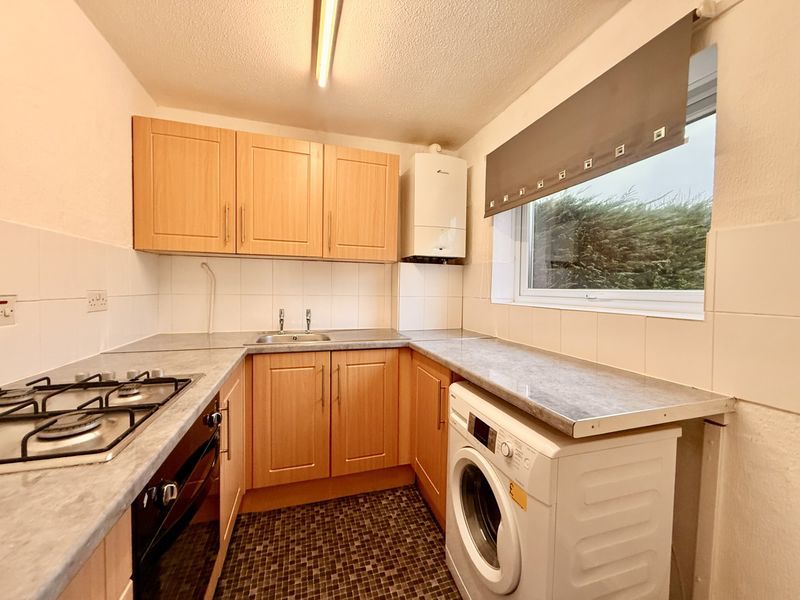 Property photo 2 of 14 Photo 28