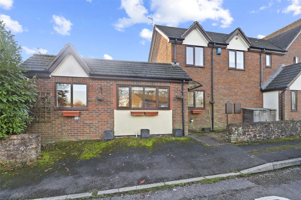 Property photo 2 of 17 Picture No. 02