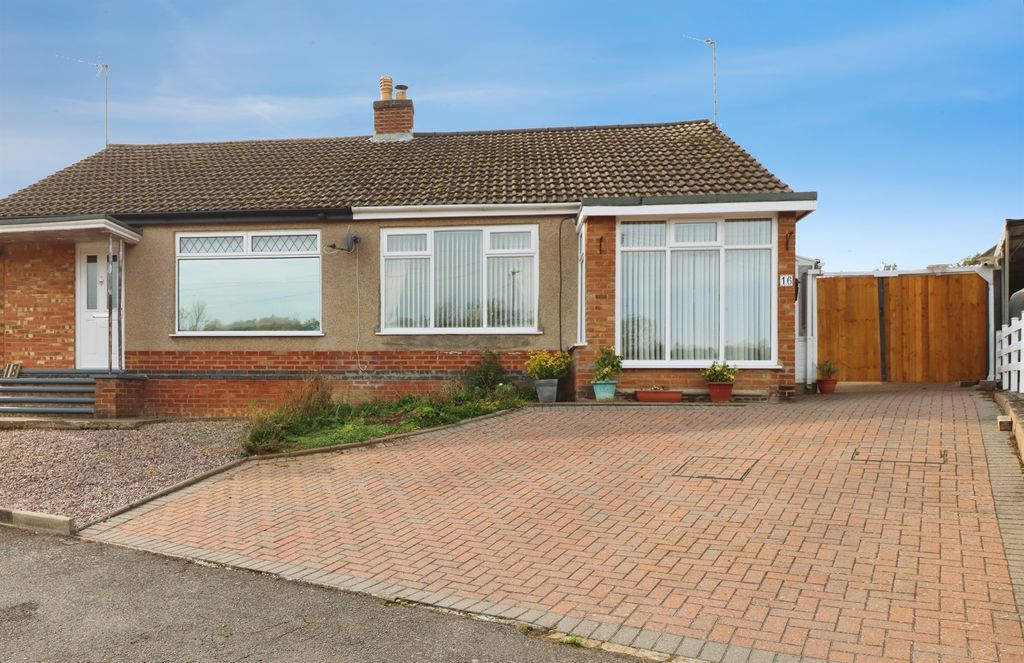 Property photo 1 of 21