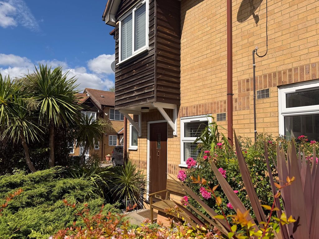 Property photo 1 of 19