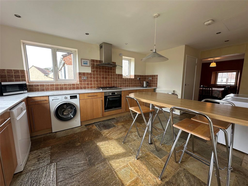 Property photo 2 of 13 Kitchen