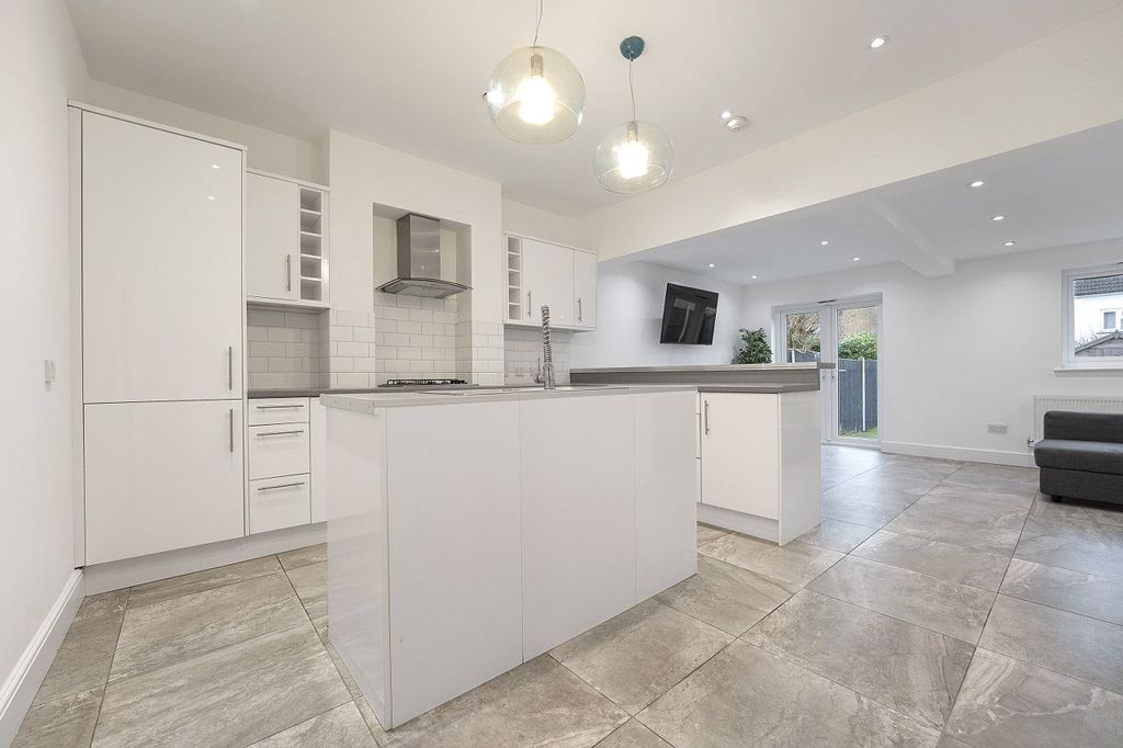 Property photo 1 of 18 Picture No. 19