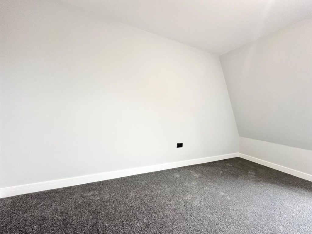 Property photo 2 of 14 Gallery
