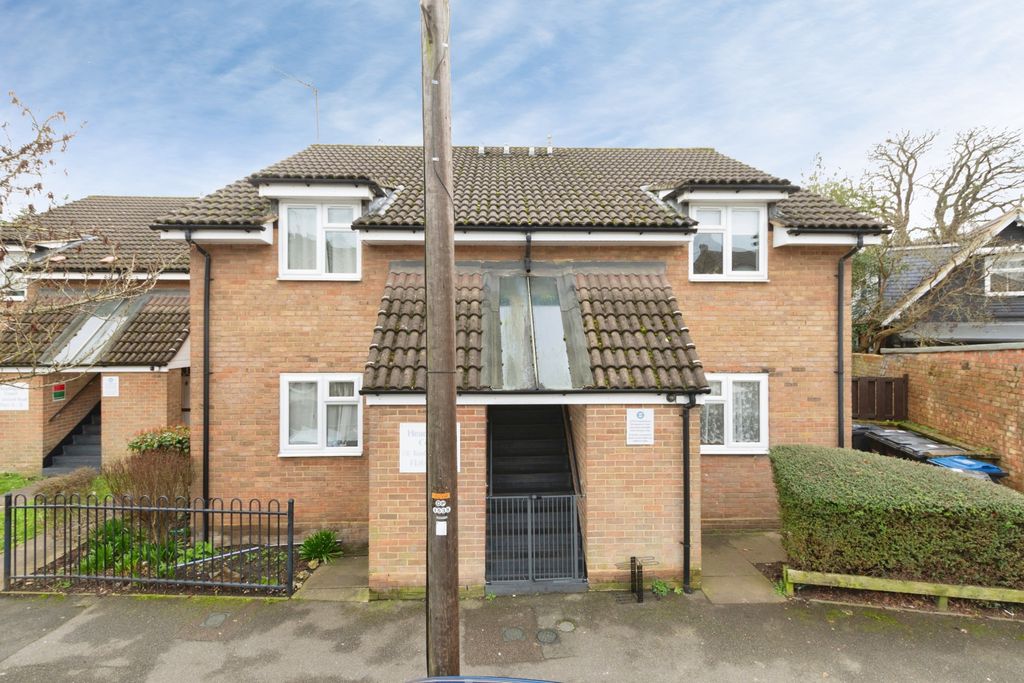 Property photo 1 of 15 The Property