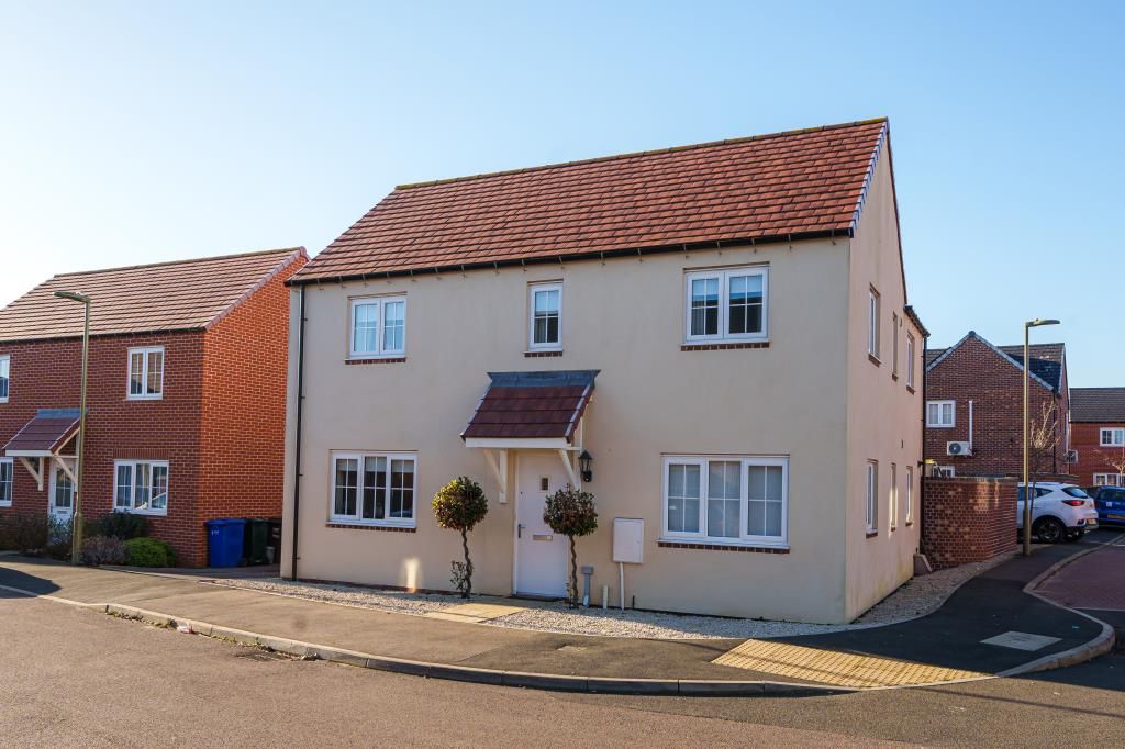 Property photo 1 of 11 External View