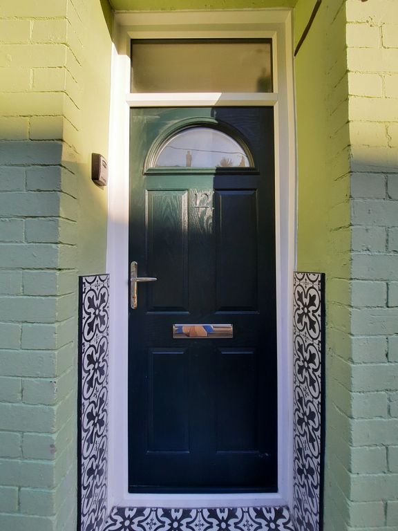 Property photo 2 of 20