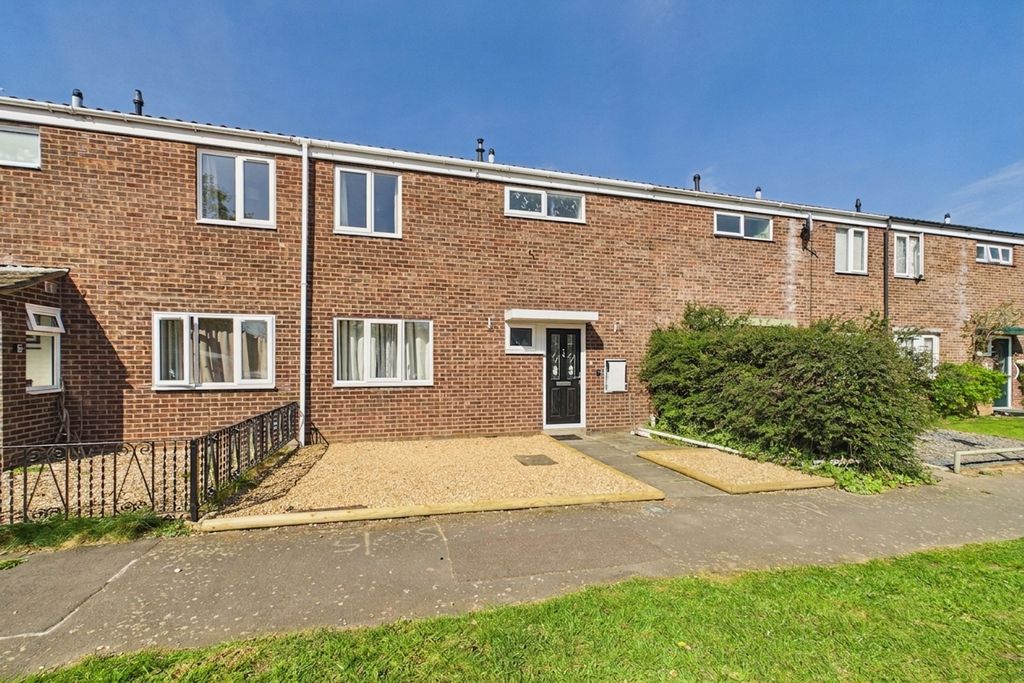 Property photo 1 of 11