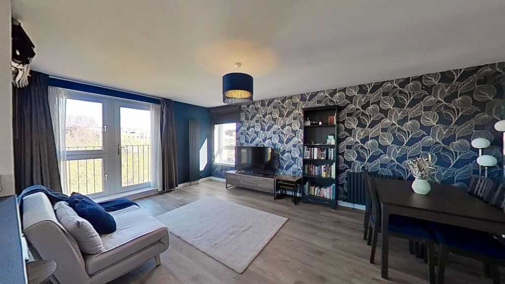 Property photo 2 of 21 Photo 2