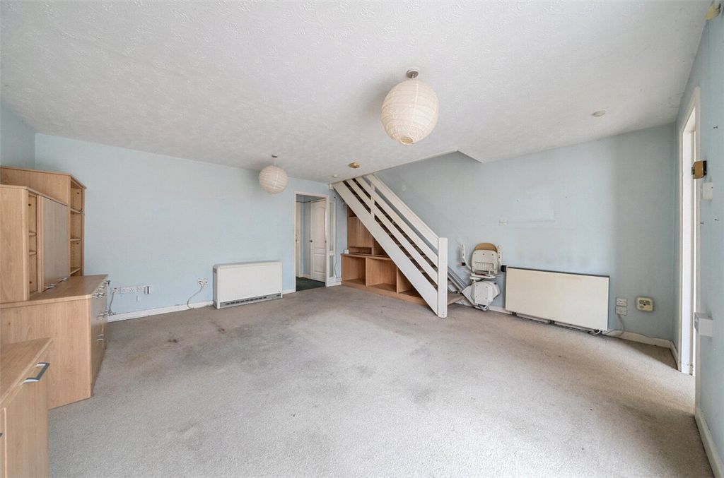 Property photo 3 of 23 Picture No. 07