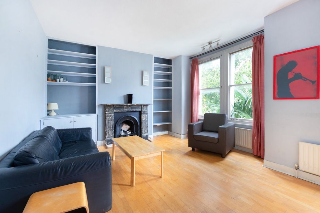 Property photo 1 of 6