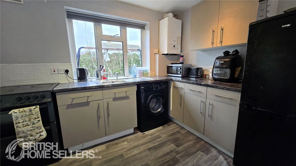 Property photo 3 of 7 Picture No. 07