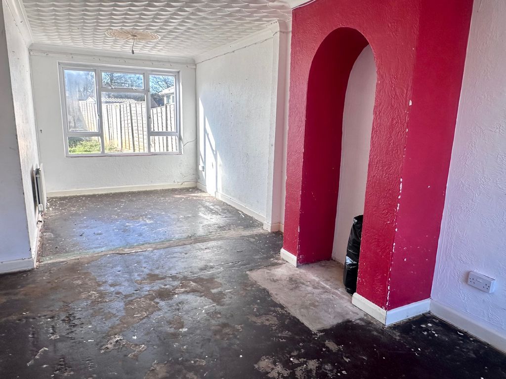 Property photo 3 of 16 Photo 5