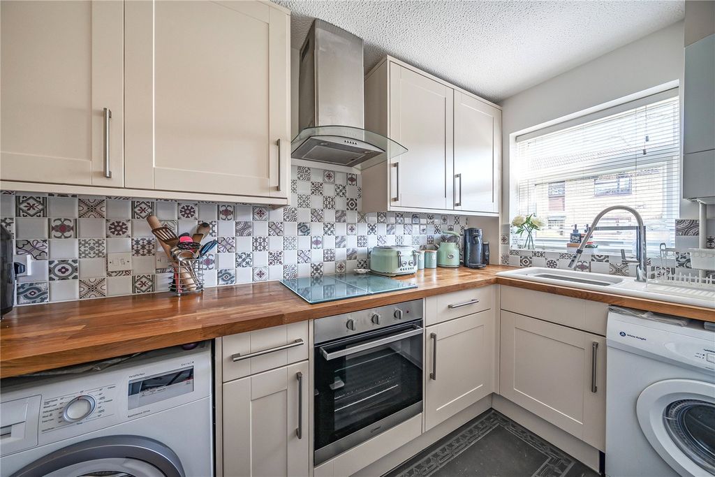 Property photo 3 of 22 Picture No. 08