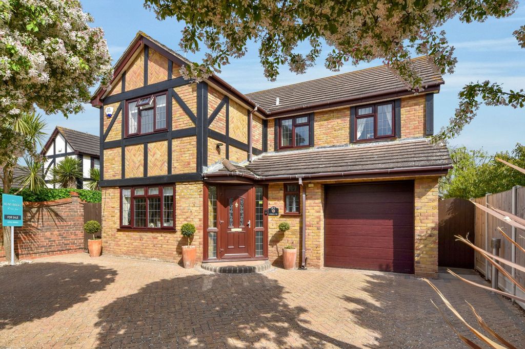 Property photo 2 of 35 Picture No. 42