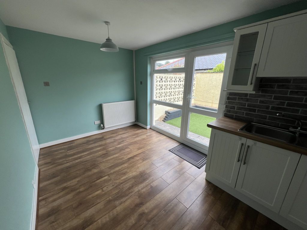 Property photo 3 of 9 Img_4125