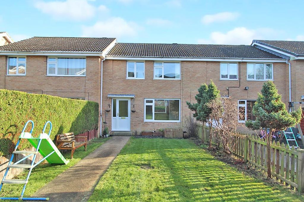 Property photo 1 of 9 External