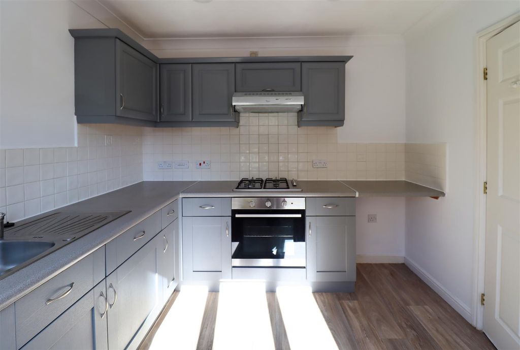 Property photo 2 of 10 Img_9712.Jpg