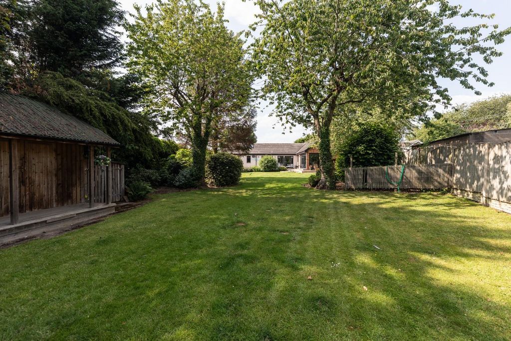 Property photo 3 of 35 5C5A7536.Jpg