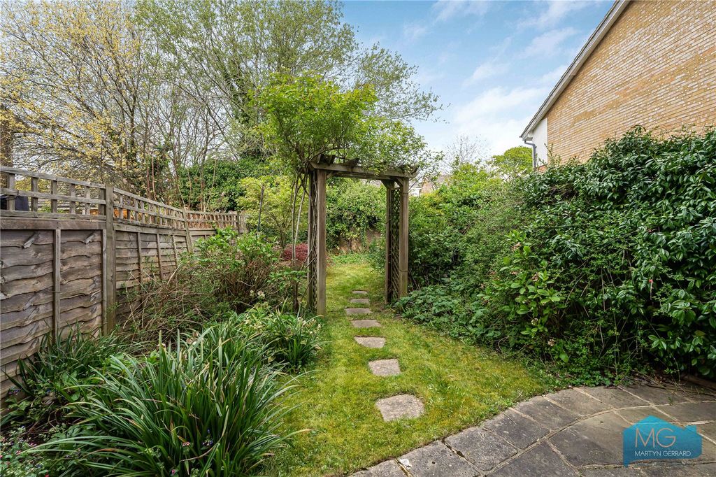 Property photo 3 of 24 Picture No. 21