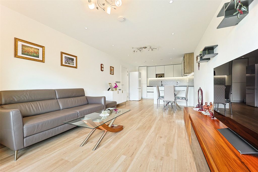 Property photo 2 of 26 Picture No. 02