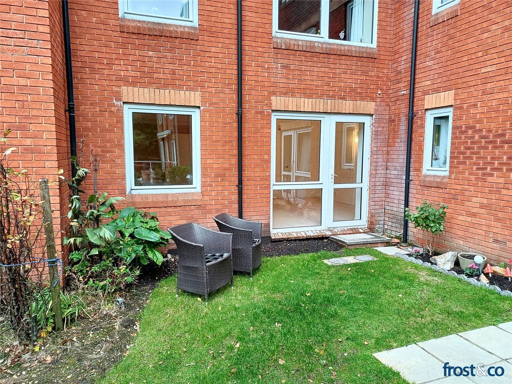 Property photo 2 of 12 Homelake House