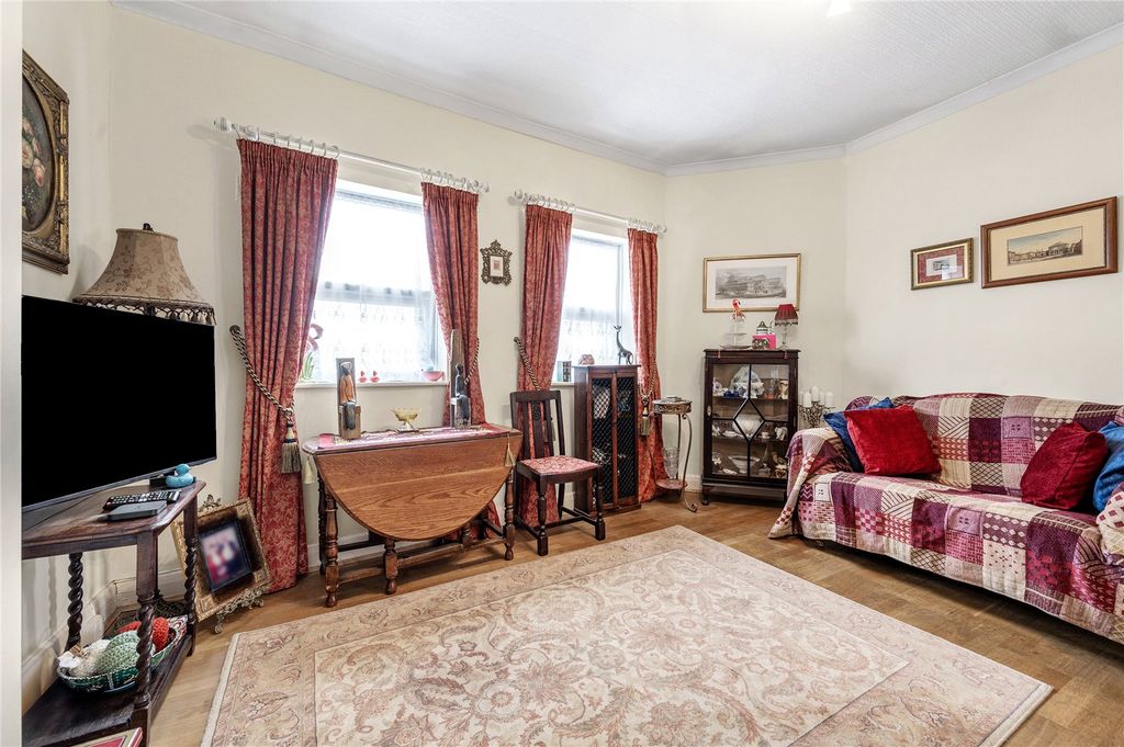 Property photo 2 of 10 Picture No. 08