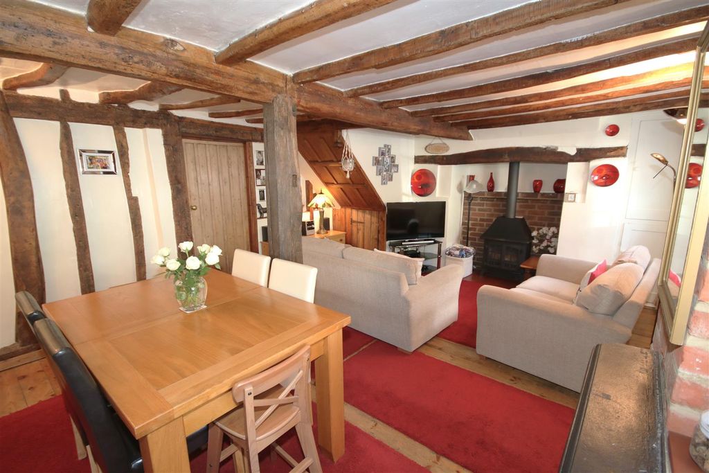 Property photo 1 of 34 Living Area c.Jpg