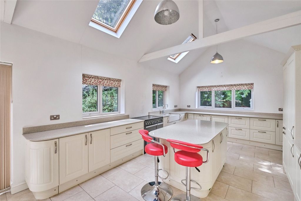 Additional image 12 of 4 bed bungalow for saleStowe Hill Gardens, Lichfield, Staffordshire WS13