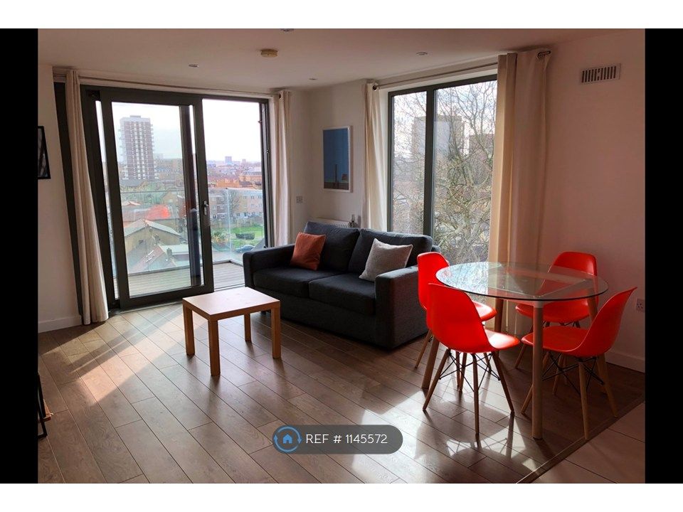 Property photo 2 of 11