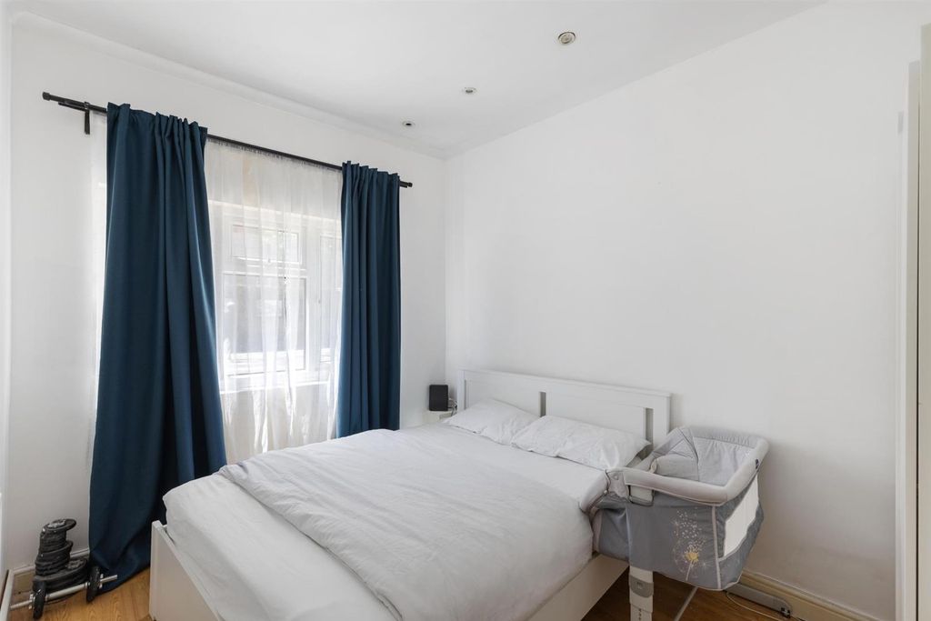 Property photo 3 of 13 4O1A3021-Hdr.Jpg