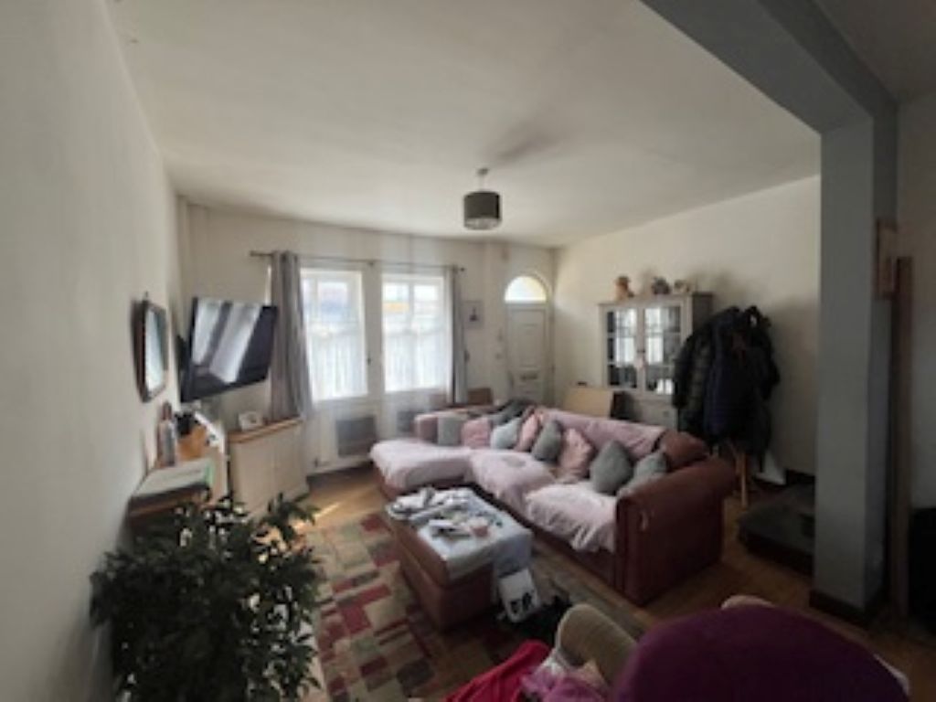 Property photo 3 of 16