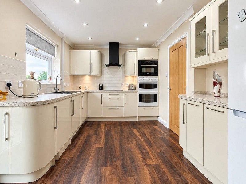 Property photo 3 of 25 Kitchen-Diner
