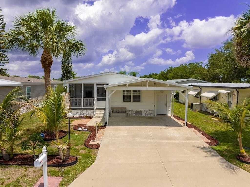 Property photo 1 of 31