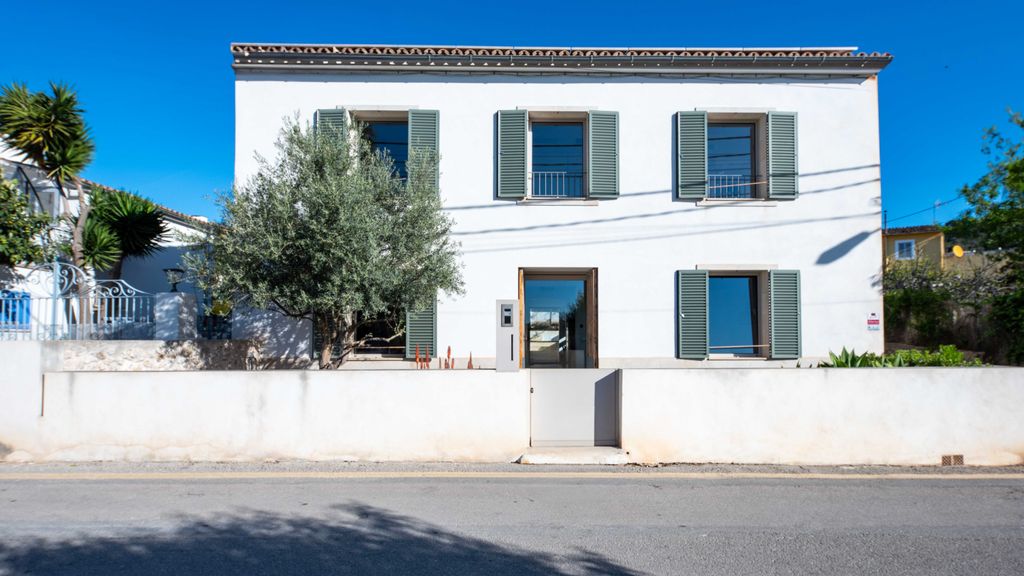 Property photo 1 of 22 01-81328d Small-8.Jpg