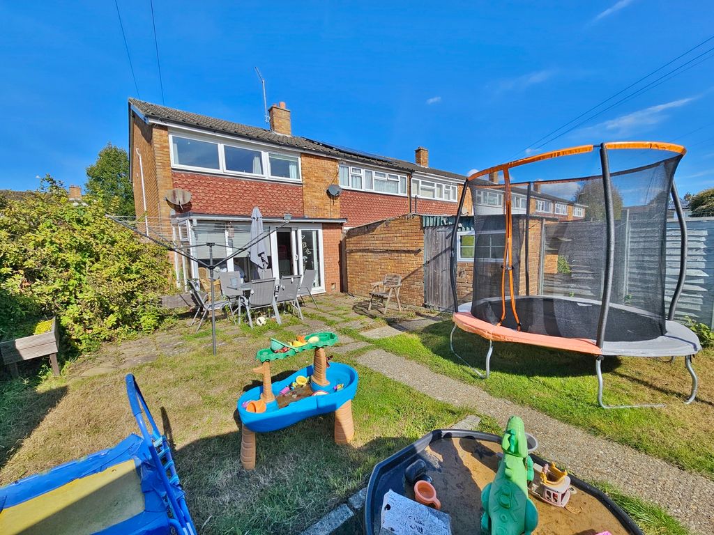 Property photo 3 of 14
