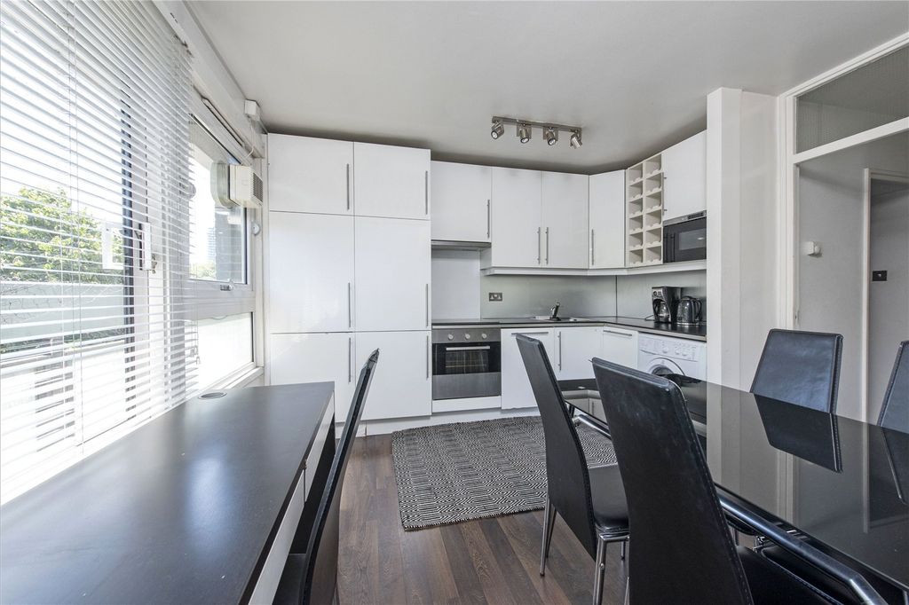 Property photo 2 of 12 Picture No. 09