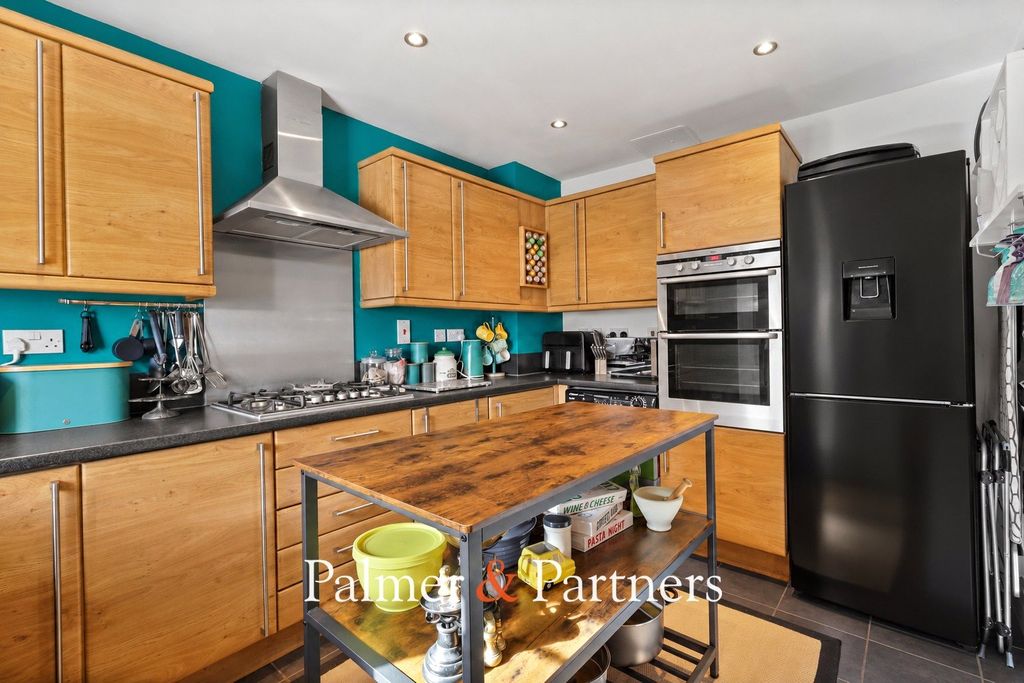 Property photo 3 of 22 Picture No. 05