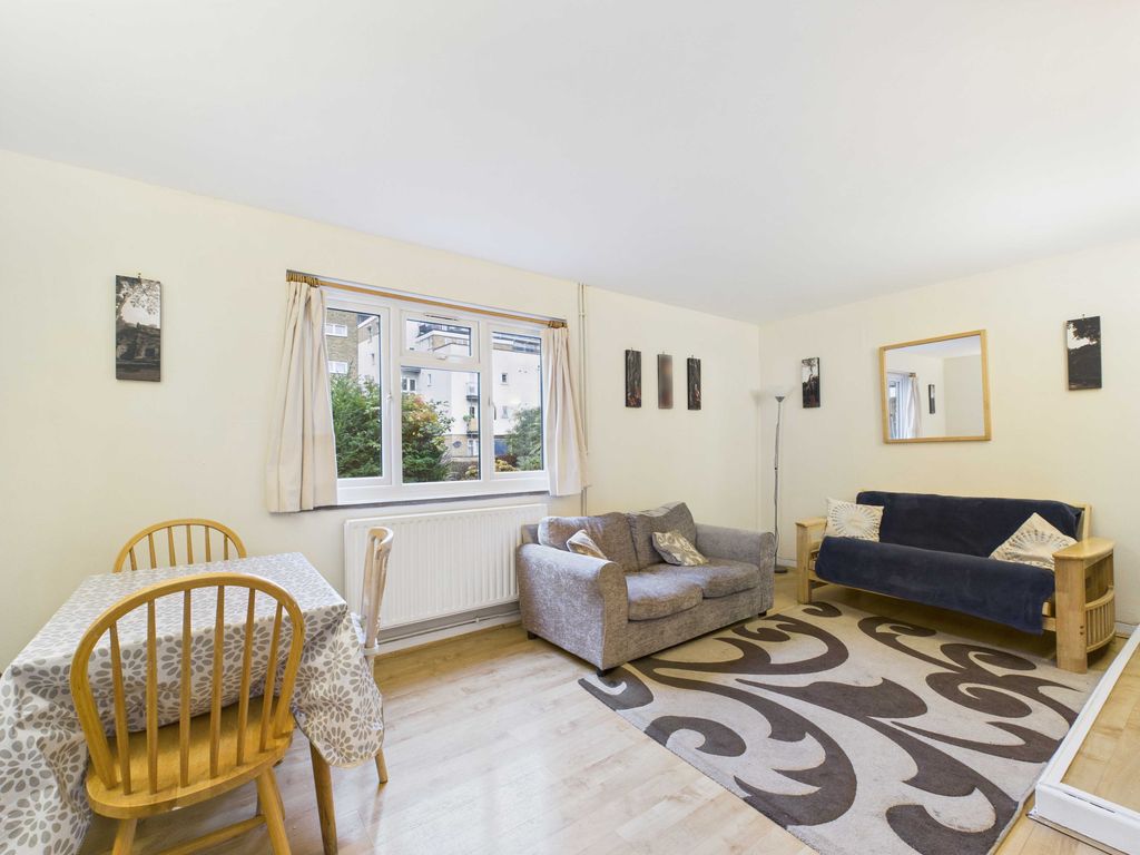 Property photo 1 of 16 Cam03741G0-Pr0138-Still007