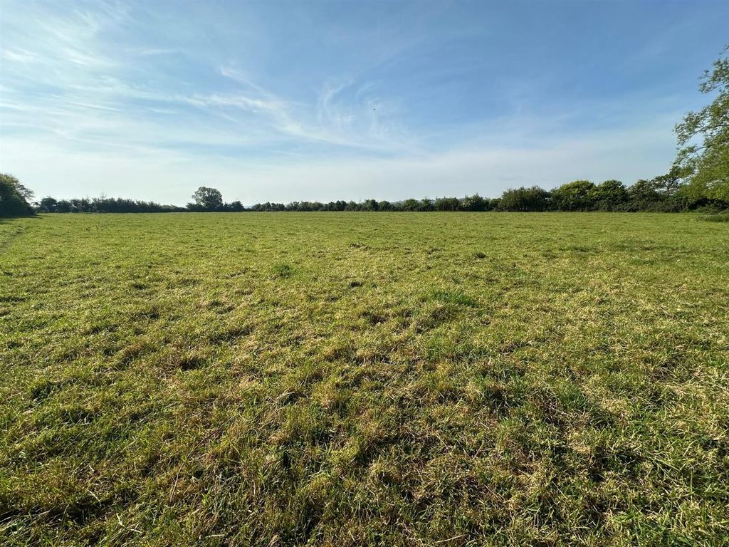 Property photo 1 of 7 1.Jpg
