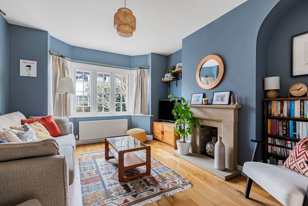 Property photo 2 of 30 7772206