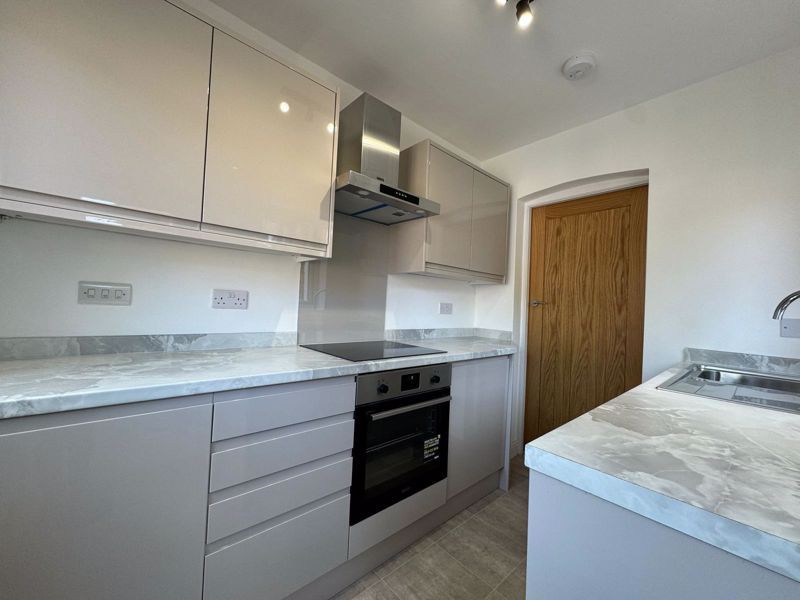 Property photo 2 of 19 Photo 14