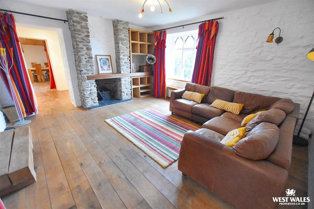 Property photo 2 of 32 14 (48).Jpg