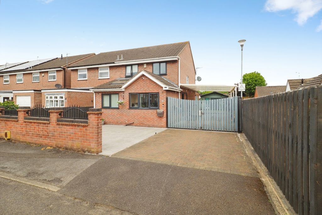 Property photo 1 of 29 Pbox-Img.Jpg