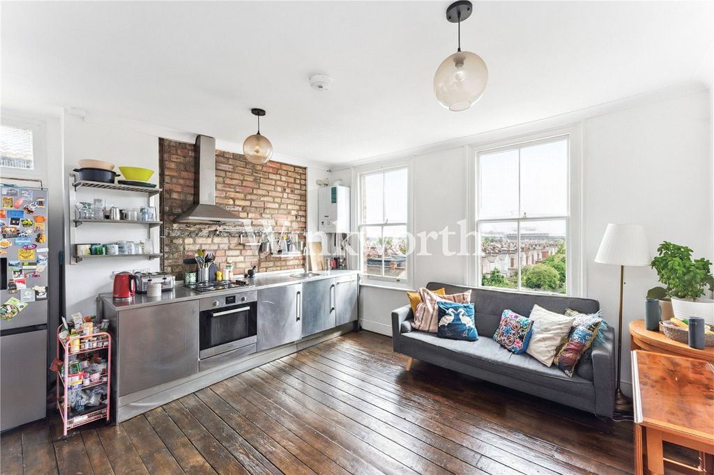 Property photo 1 of 12 Picture No. 04