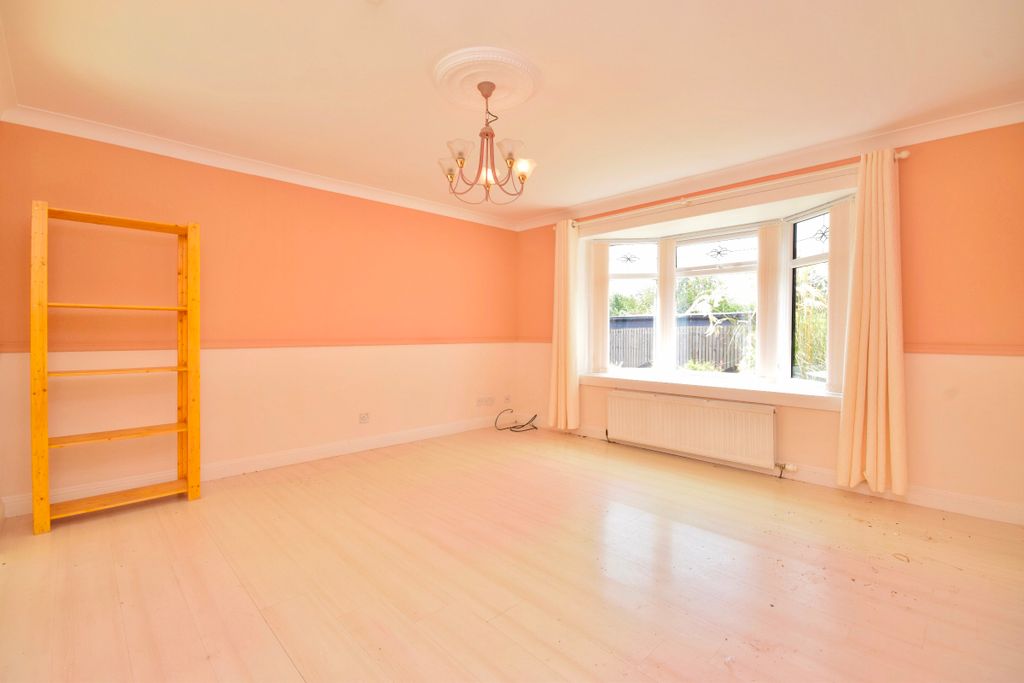Property photo 2 of 38