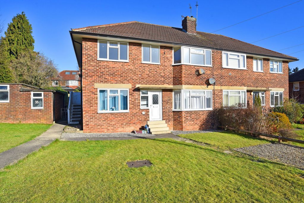 Property photo 1 of 6