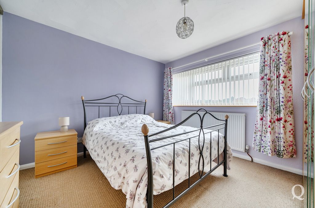 Property photo 3 of 25 E0B314c7-564B-4c4...